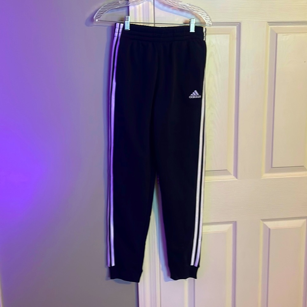 Boys Adidas Jogger Never Worn